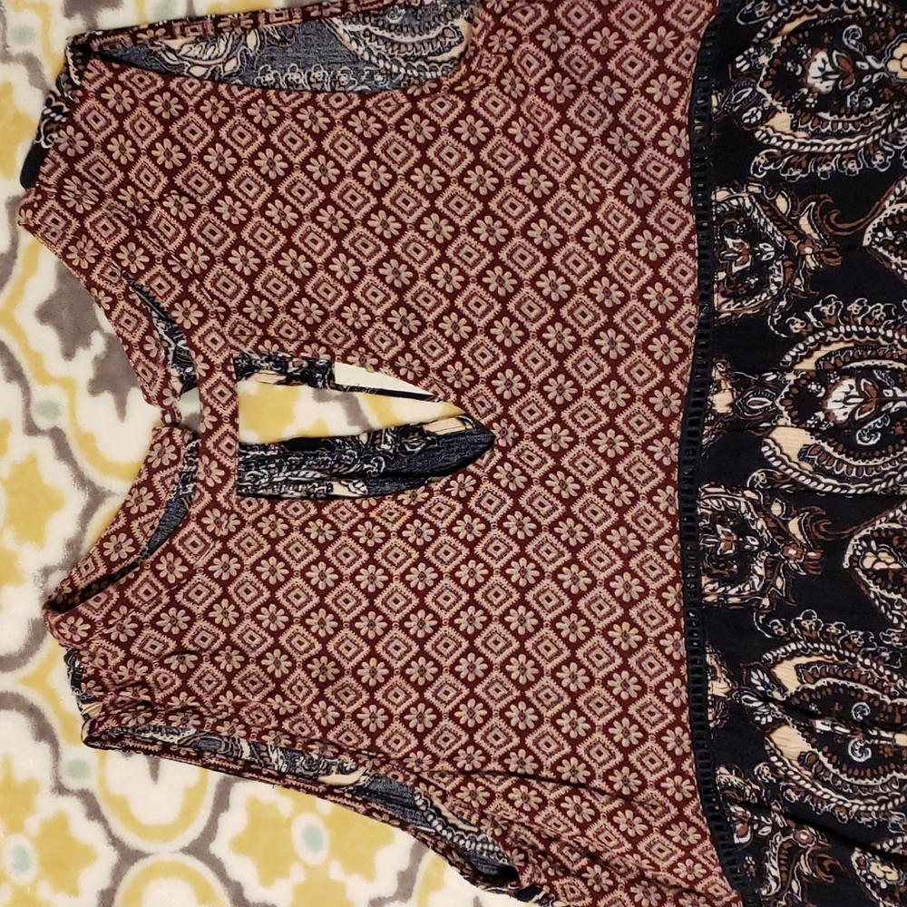 Blouse - Picture 2 of 4